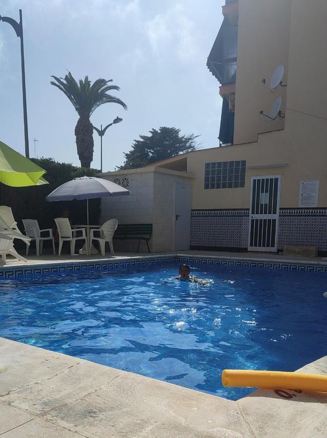 Blueviews Torremolinos Apartment Bagian luar foto